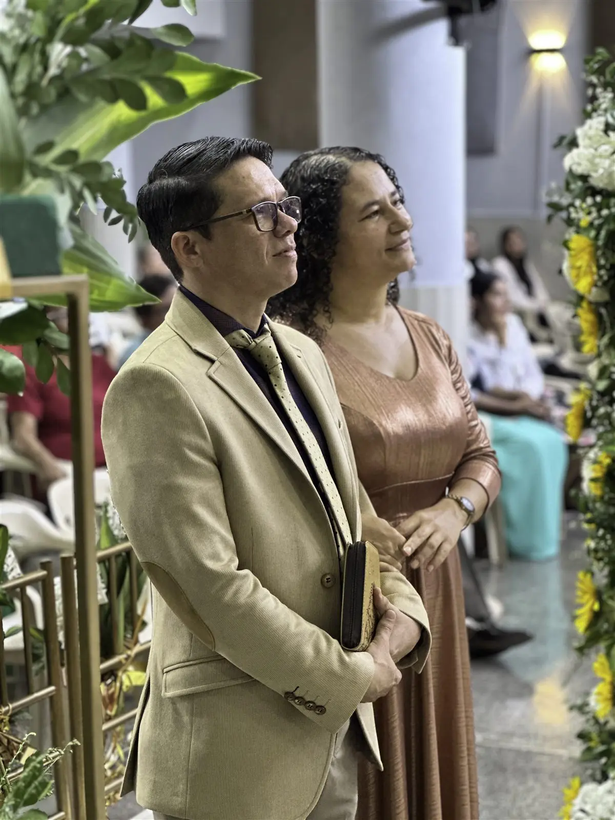 Pastor Josué Angarita y Esposa